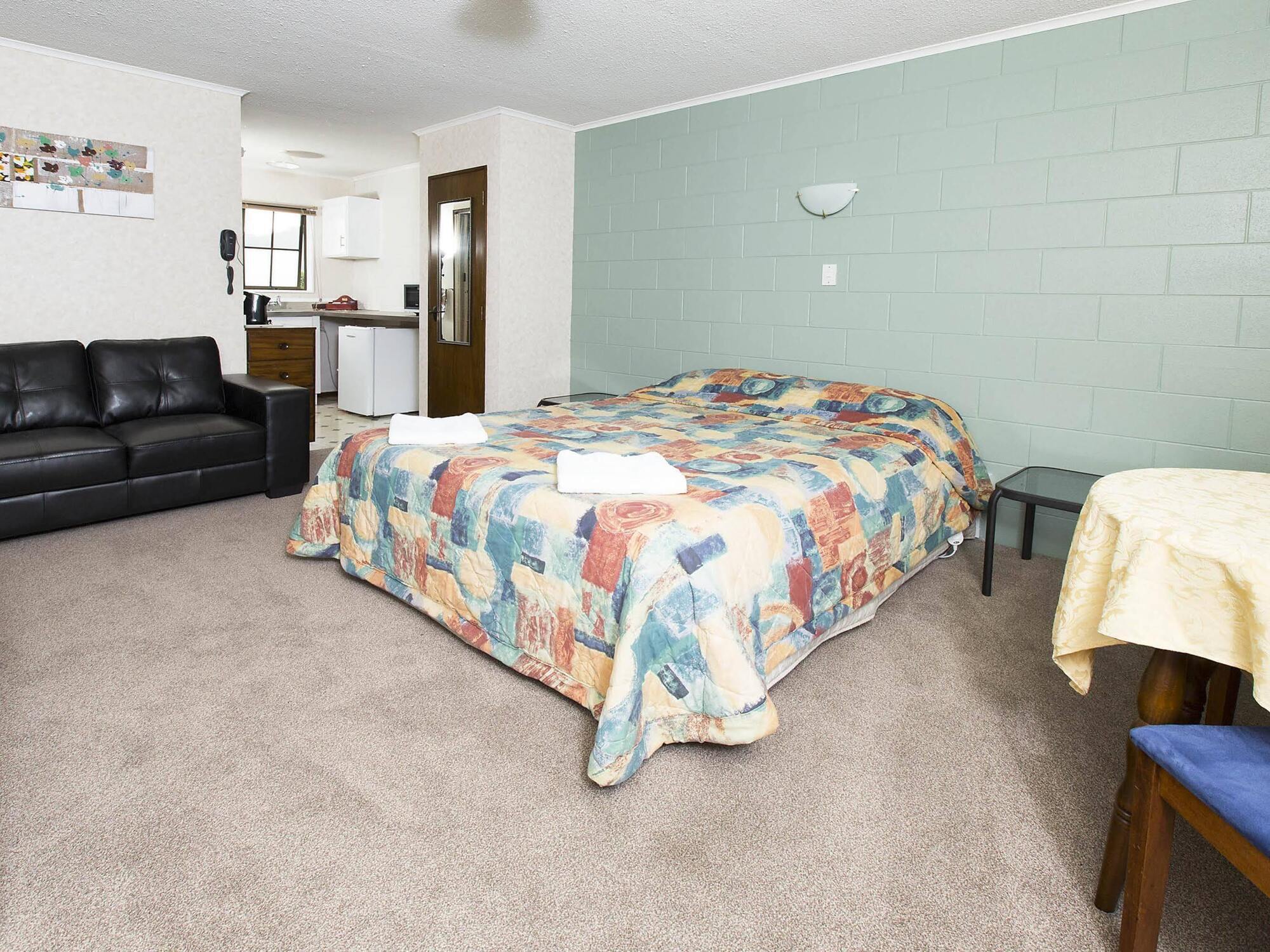 Stonehaven Motel Whangarei Bagian luar foto